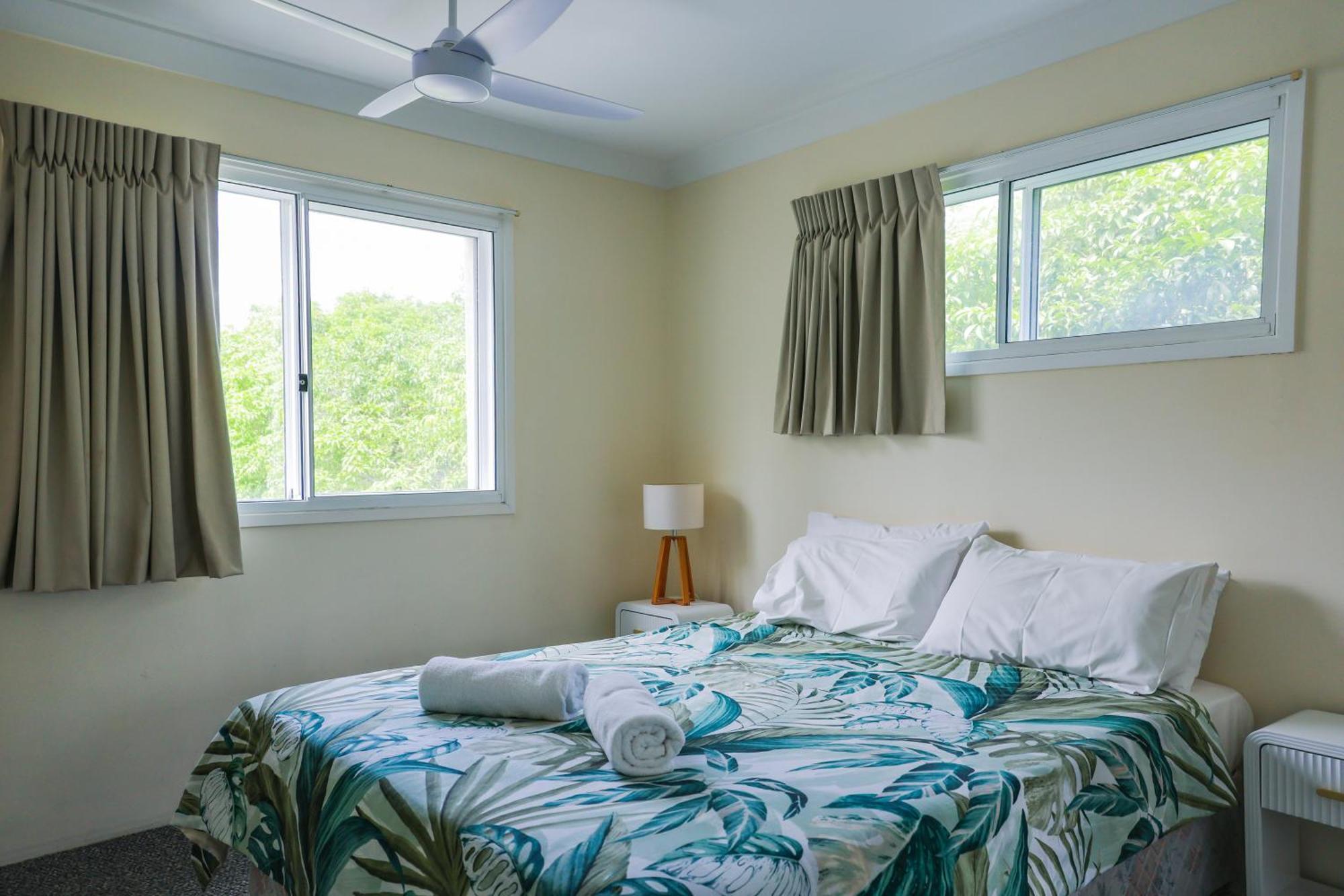 Le Lavandou Holiday Apartments Gold Coast Extérieur photo